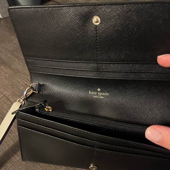 Kate Spade Wristlet - Picture 4 of 4